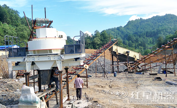 時(shí)產(chǎn)50-60噸建筑垃圾沖擊式破碎機(jī)哪里便宜？河南廠家有推薦嗎？