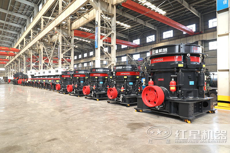 圓錐破型號(hào)多，PYD2200型更受歡迎